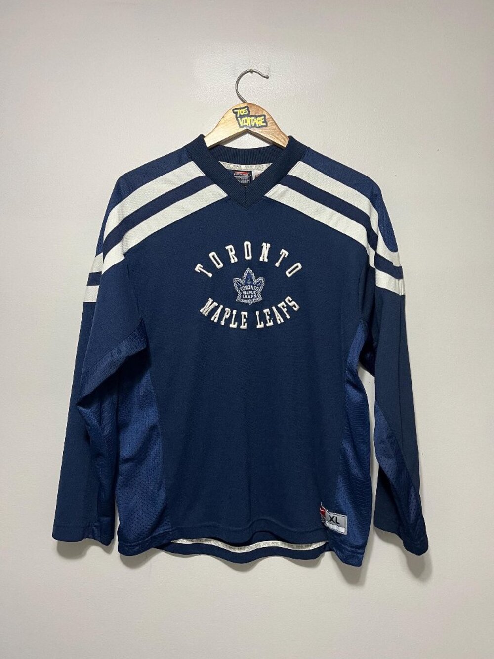 Vintage Toronto Maple Leafs NHL Kids Jersey